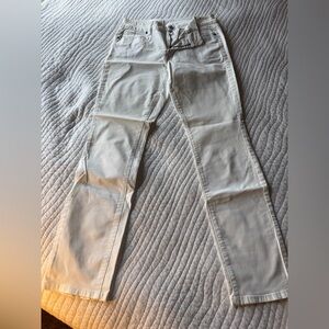 LONDONJEAN Women's Straight Leg Jeans in Creamy Off-White